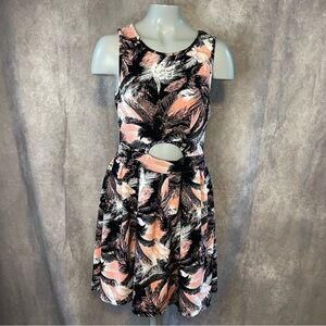 Chic Black and Pink Women's Mini Dress